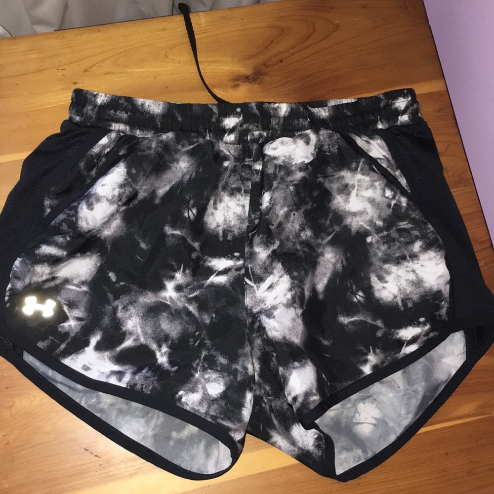 Athletic shorts